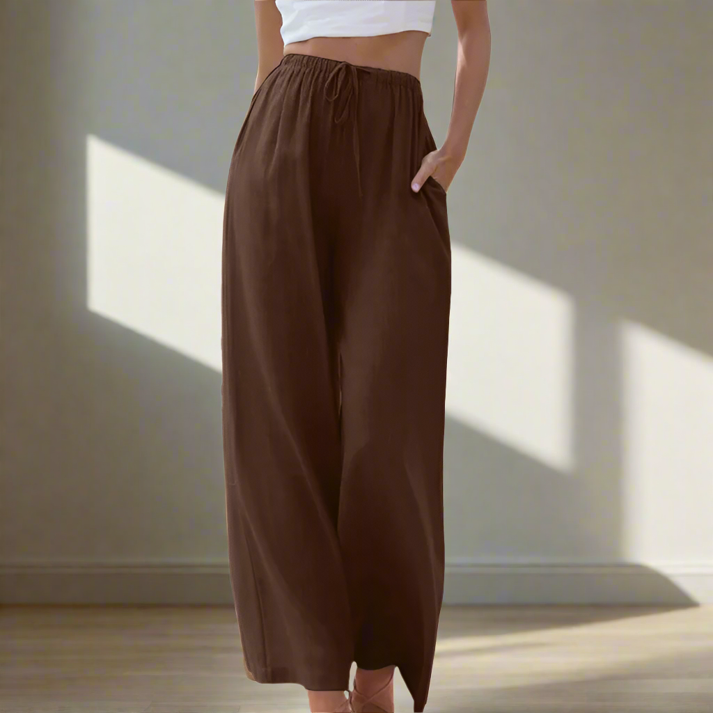 Zoe - Elegant and Trousers