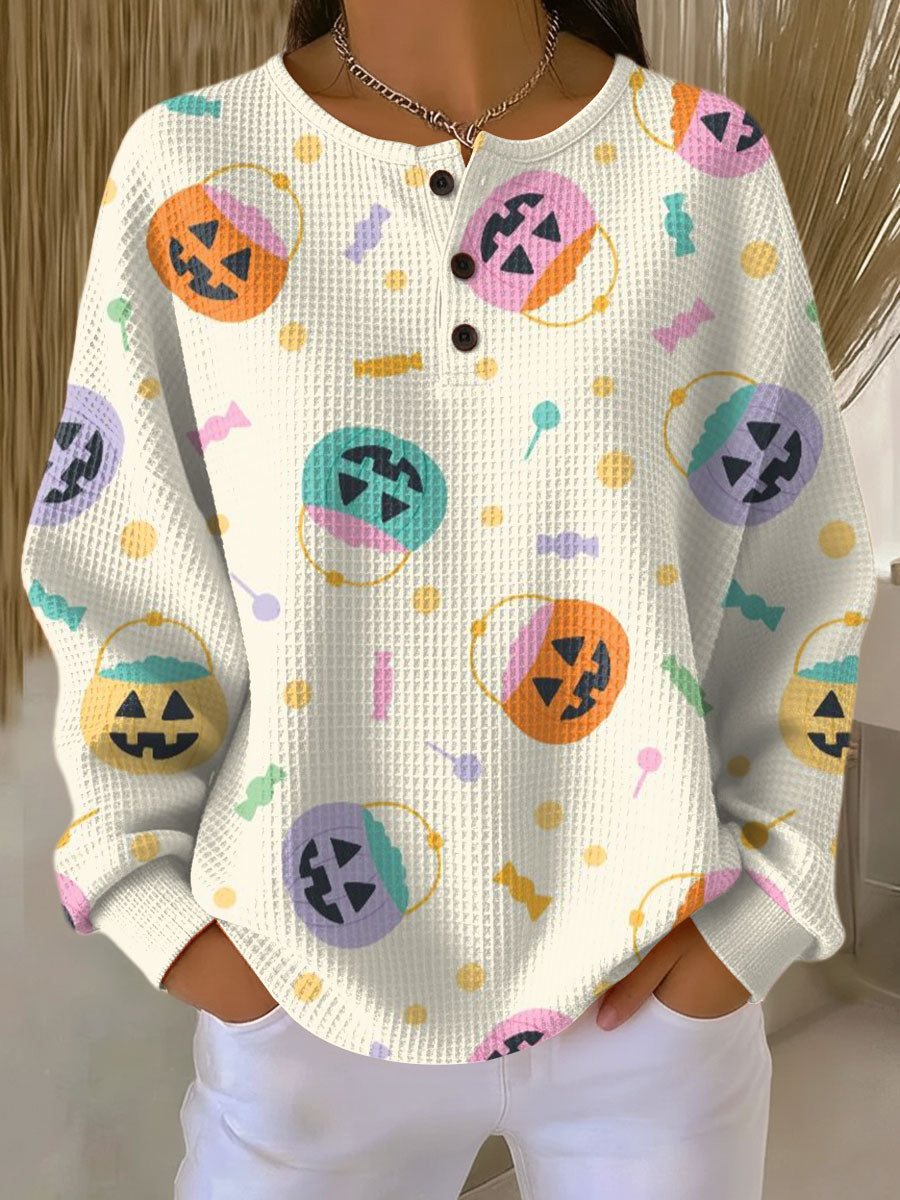 Liv | Soft Sweater with Halloween Motif
