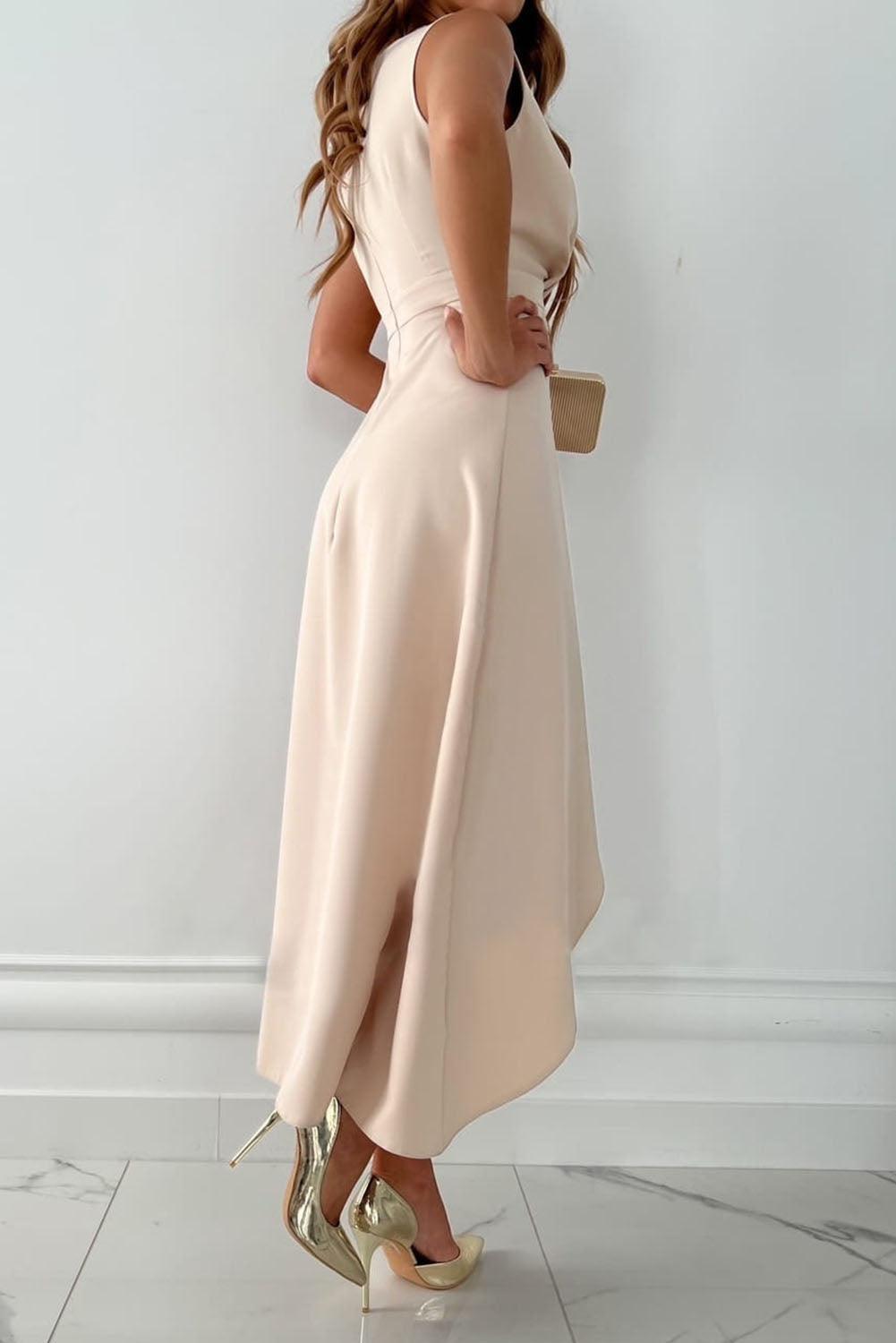 Femke - Wrap Midi dress with V-neck and slit